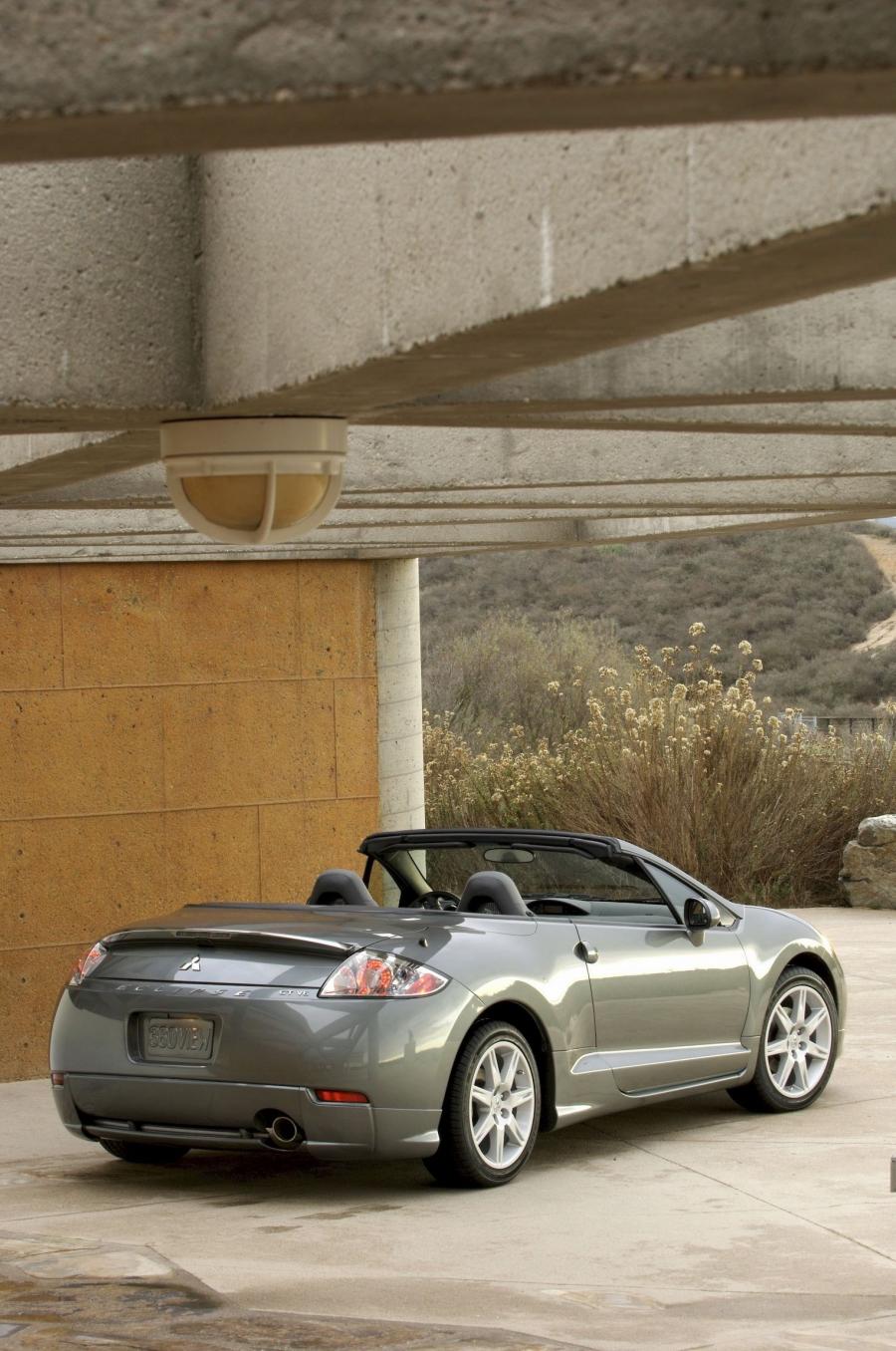  Mitsubishi Eclipse 2009 года  (фото 124 из 205)